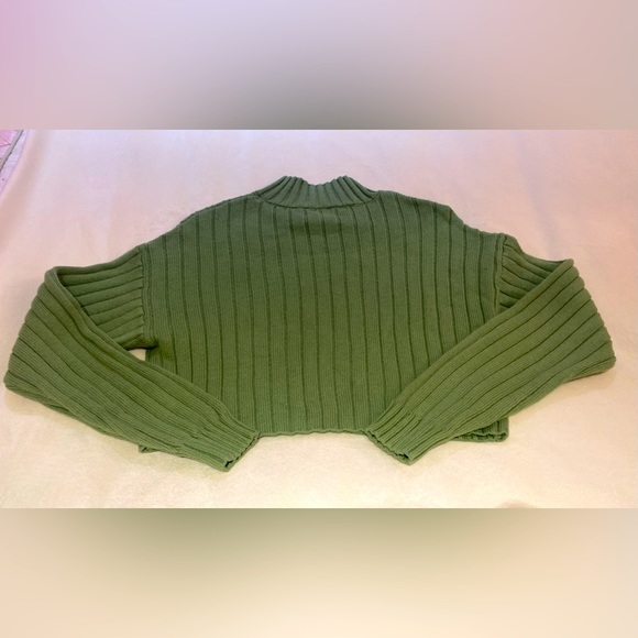 LA Hearts Cropped Sweater - Picture 4 of 5